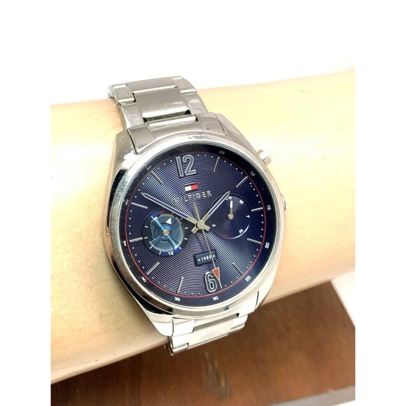 Tommy Hilfiger Men's Watch 1791551 Quartz Blue Dial Silver Stainless Steel 44mm - Picture 10 of 13